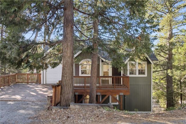 305 Summit Road, Lake Arrowhead, CA 92352