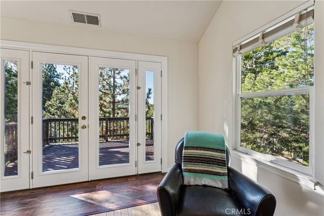 305 Summit Road, Lake Arrowhead, CA 92352