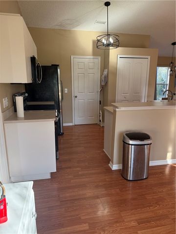 8215 W 98th Avenue, Vero Beach, FL 32967