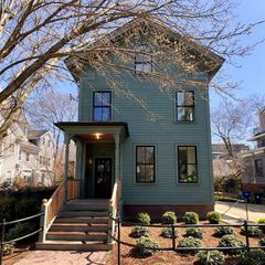 18 Clinton Street Front, Cambridge, MA 02139