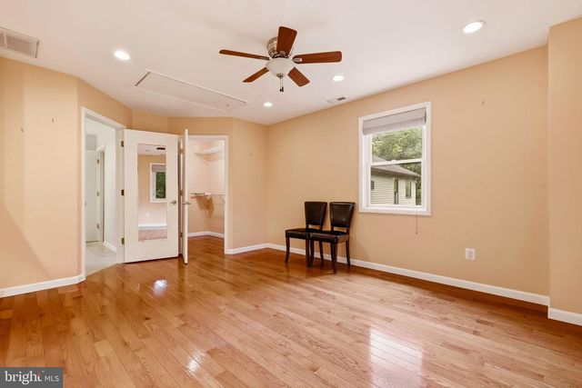 8578 BRICKYARD RD, Potomac, MD 20854