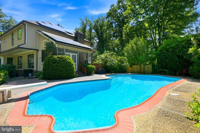 8578 BRICKYARD RD, Potomac, MD 20854