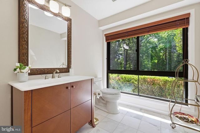 8578 BRICKYARD RD, Potomac, MD 20854