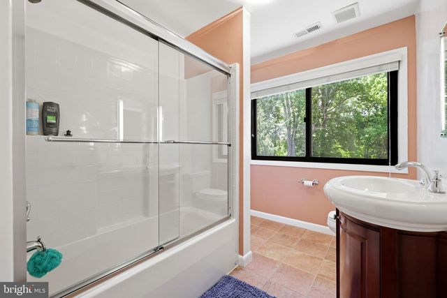 8578 BRICKYARD RD, Potomac, MD 20854