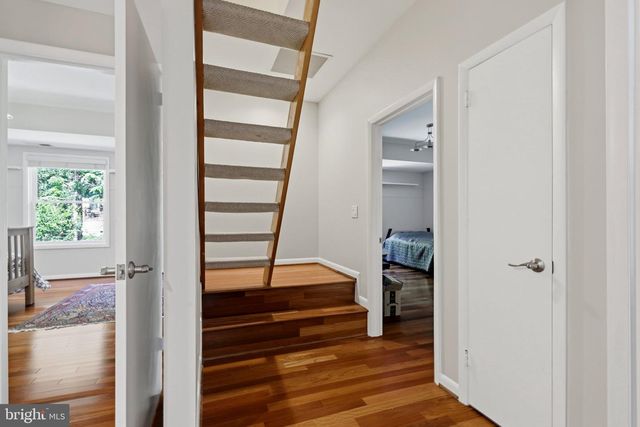 8578 BRICKYARD RD, Potomac, MD 20854