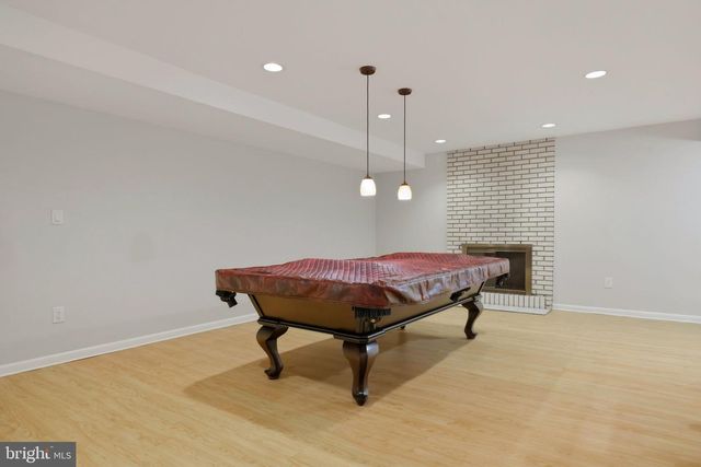 8578 BRICKYARD RD, Potomac, MD 20854