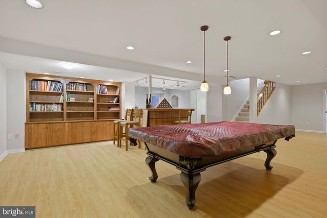 8578 BRICKYARD RD, Potomac, MD 20854