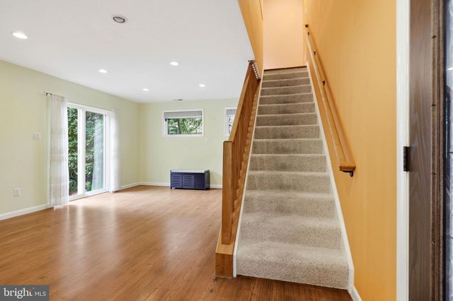 8578 BRICKYARD RD, Potomac, MD 20854