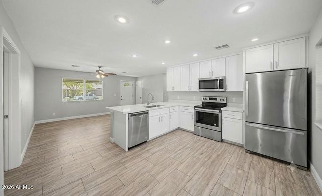 716 N 95TH Circle, Mesa, AZ 85207
