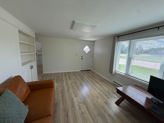 314 S Bray Street, New Carlisle, IN 46552