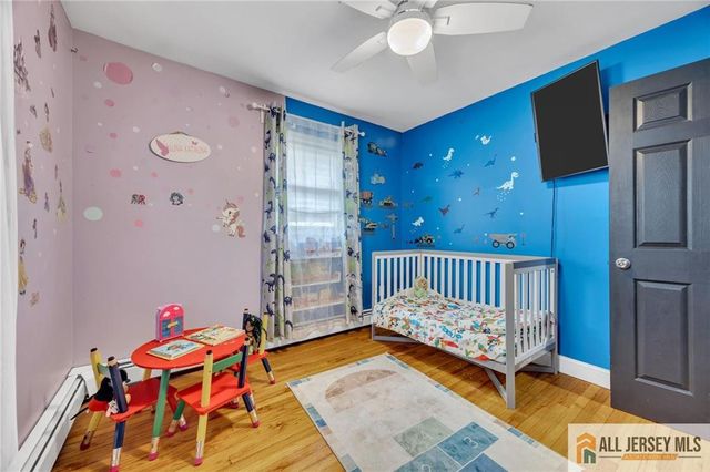 165 Crescent Avenue, Woodbridge Proper, NJ 07095