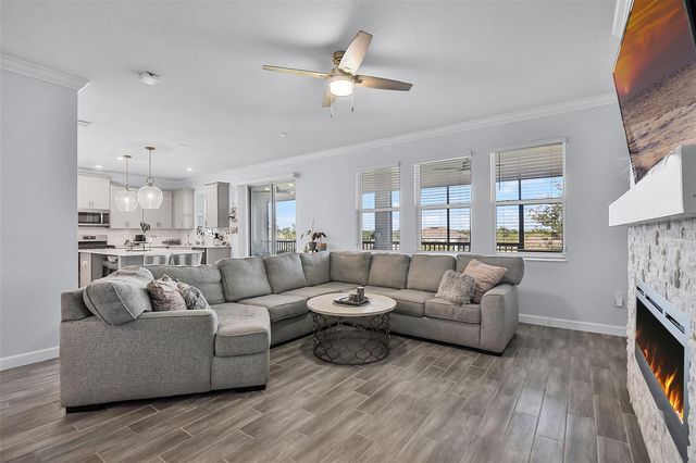 1123 DORA PARC LANE, Mount Dora, FL 32757