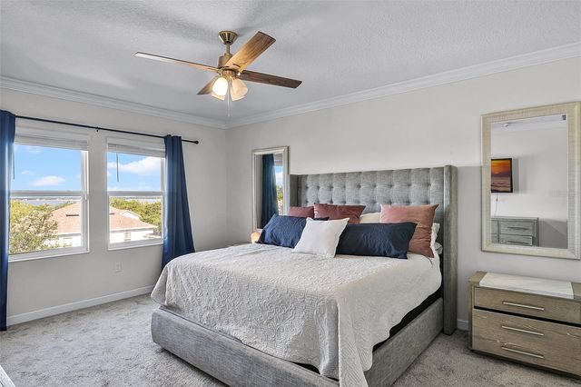 1123 DORA PARC LANE, Mount Dora, FL 32757
