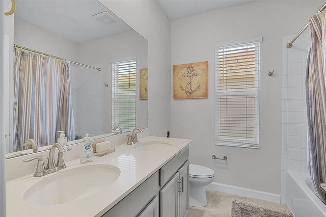1123 DORA PARC LANE, Mount Dora, FL 32757