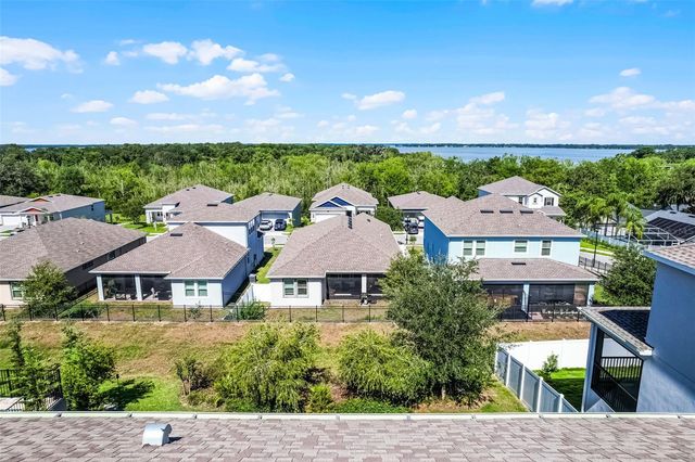 1123 DORA PARC LANE, Mount Dora, FL 32757