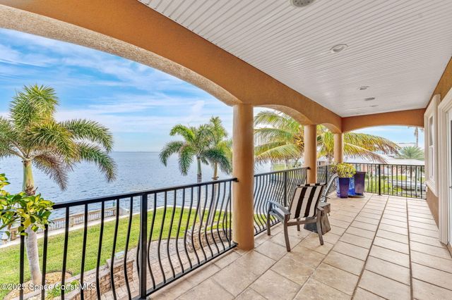 1755 Rochelle Parkway, Merritt Island, FL 32952