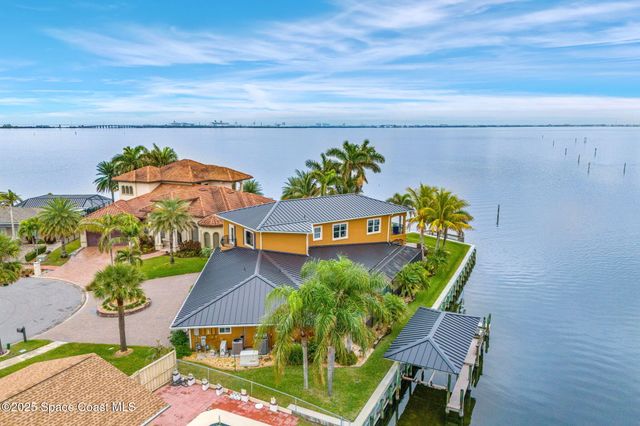1755 Rochelle Parkway, Merritt Island, FL 32952