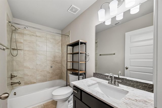 2608 Yaletzi Lane, League City, TX 77573