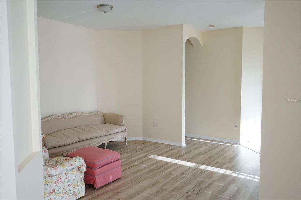 Image 21 of property listing at 201 SUNSET CREST COURT, Apollo Beach, FL 33572