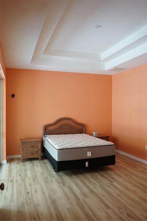 Image 28 of property listing at 201 SUNSET CREST COURT, Apollo Beach, FL 33572