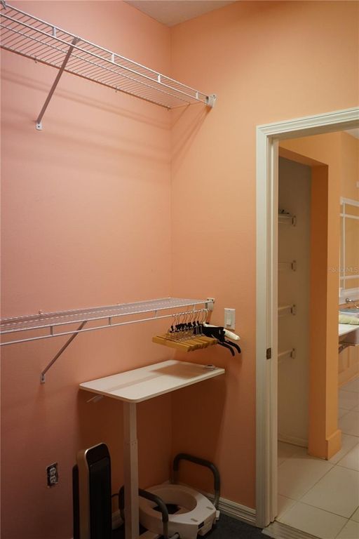 Image 37 of property listing at 201 SUNSET CREST COURT, Apollo Beach, FL 33572