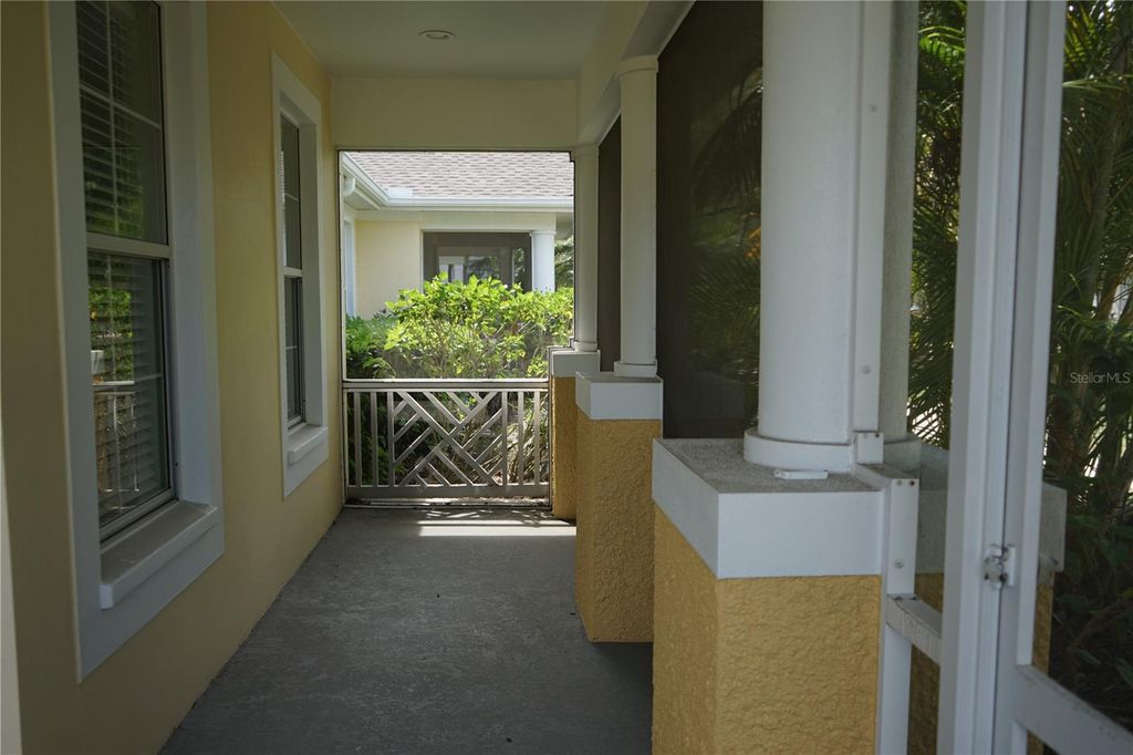 Image 56 of property listing at 201 SUNSET CREST COURT, Apollo Beach, FL 33572