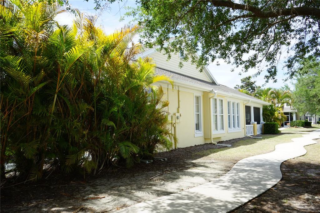 Image 60 of property listing at 201 SUNSET CREST COURT, Apollo Beach, FL 33572