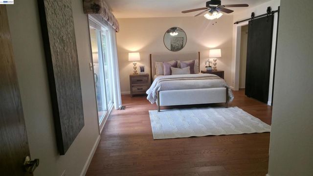 699 Fiesta Pl, Hayward, CA 94544