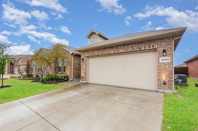 15809 Caballero Drive, Fort Worth, TX 76247