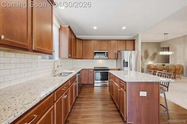 3031 Sumerlyn Court, Auburn Hills, MI 48326