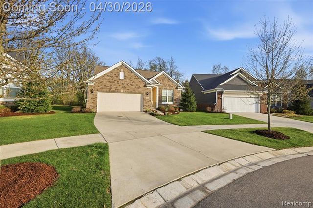 3031 Sumerlyn Court, Auburn Hills, MI 48326