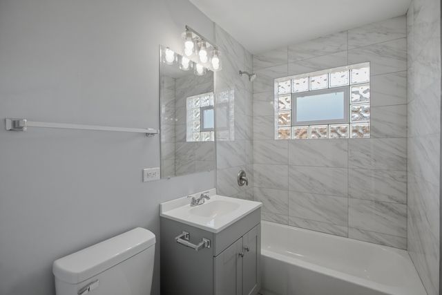 2537 E 83rd Street 1, Chicago, IL 60617