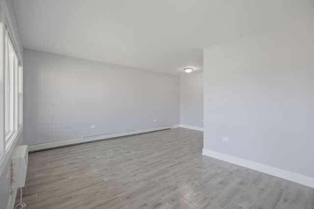 2537 E 83rd Street 1, Chicago, IL 60617