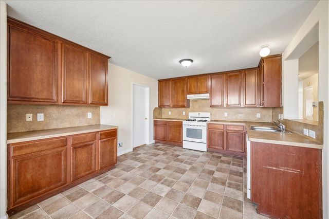 20218 Stonegrove Court, Tomball, TX 77375