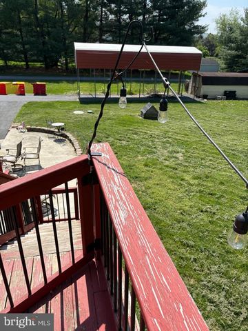 292 SMITH RD, Shippensburg, PA 17257