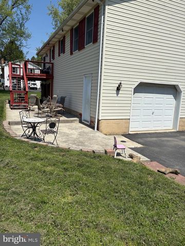292 SMITH RD, Shippensburg, PA 17257