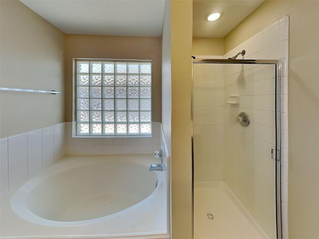 12135 Bradenway Lane, Houston, TX 77089