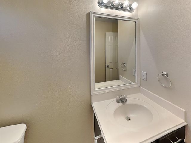 12135 Bradenway Lane, Houston, TX 77089