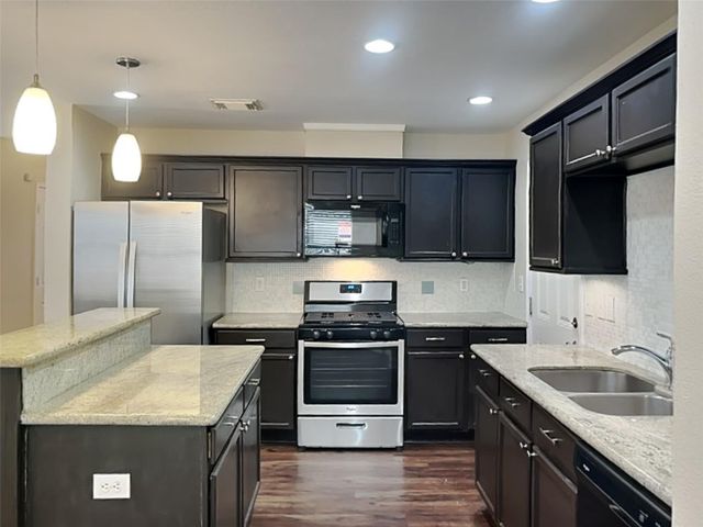 12135 Bradenway Lane, Houston, TX 77089