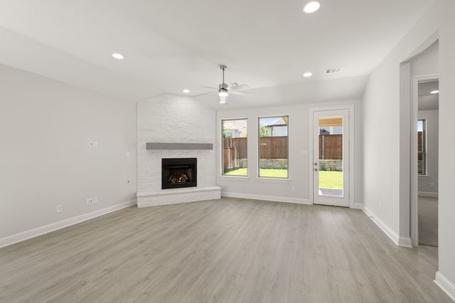1409 Ripple Glass Road, Midlothian, TX 76065