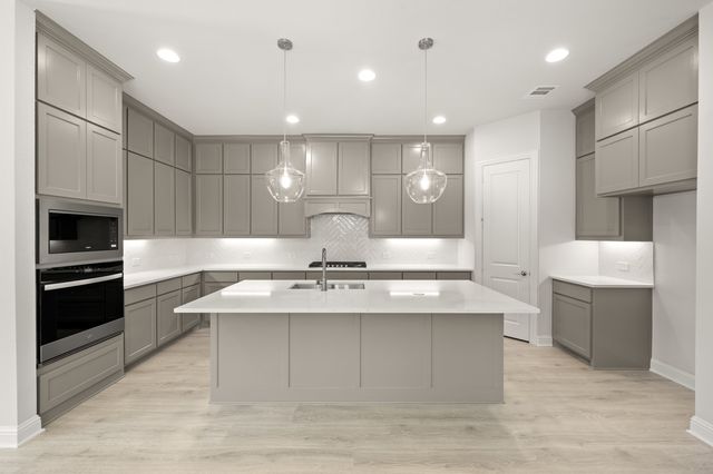 1409 Ripple Glass Road, Midlothian, TX 76065