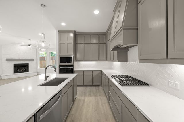 1409 Ripple Glass Road, Midlothian, TX 76065