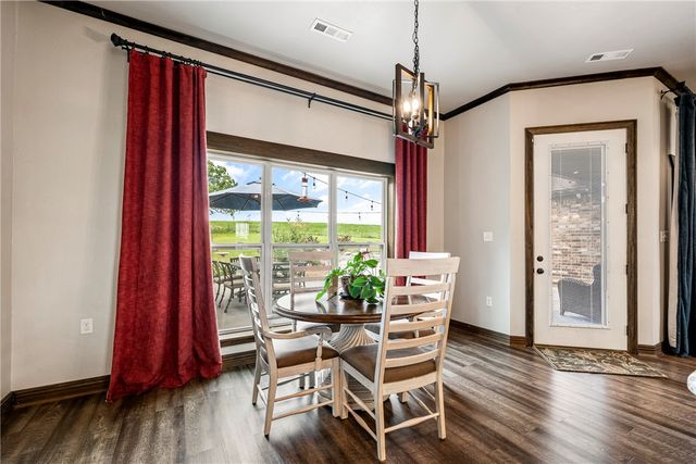 244 NE Pianalto Street, Bentonville, AR 72713