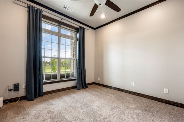 244 NE Pianalto Street, Bentonville, AR 72713