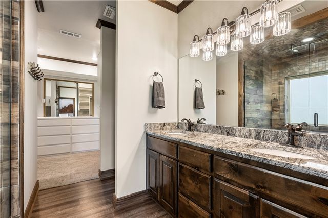 244 NE Pianalto Street, Bentonville, AR 72713