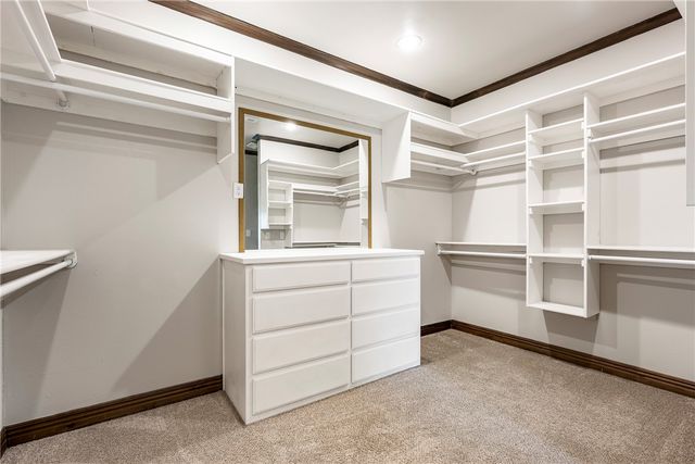244 NE Pianalto Street, Bentonville, AR 72713