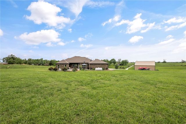 244 NE Pianalto Street, Bentonville, AR 72713