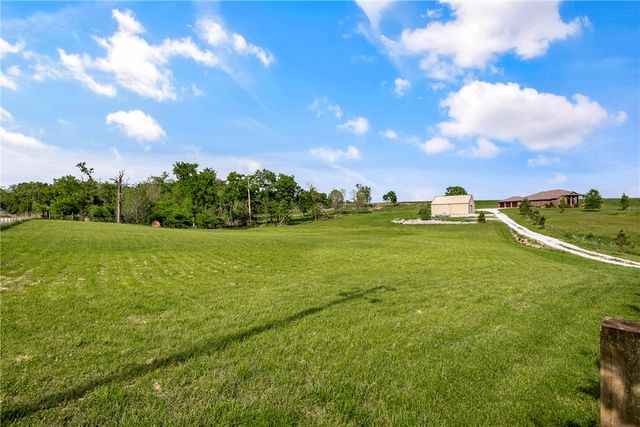 244 NE Pianalto Street, Bentonville, AR 72713
