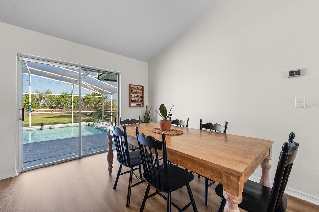 Image 16 of property listing at 9914 JANETTE LANE, Clermont, FL 34711