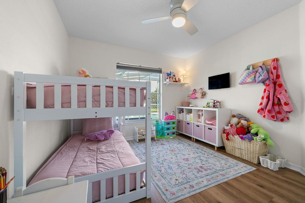 Image 42 of property listing at 9914 JANETTE LANE, Clermont, FL 34711